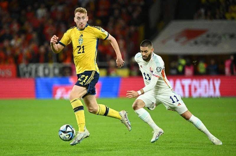 法国战胜保加利亚，领先小组积分榜