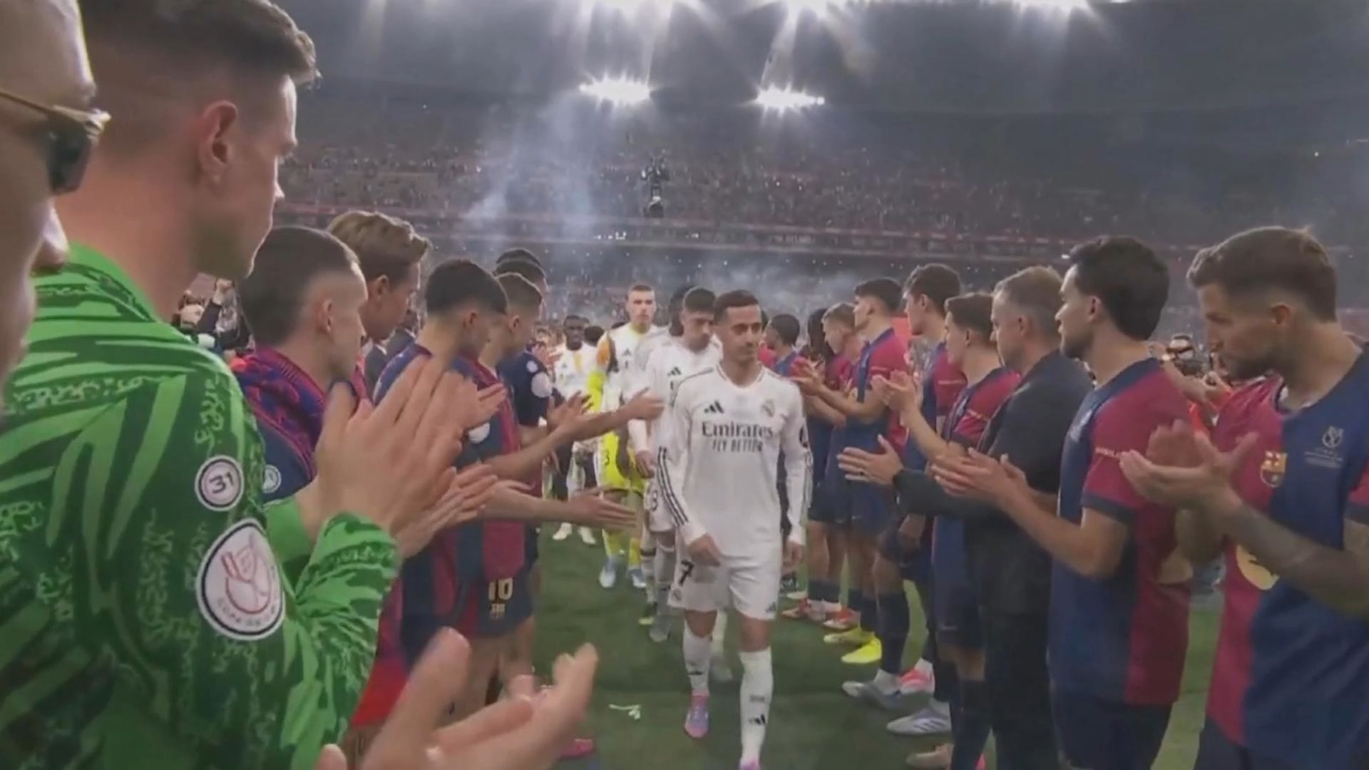 皇家马德里巴萨再聚首，胜负难断