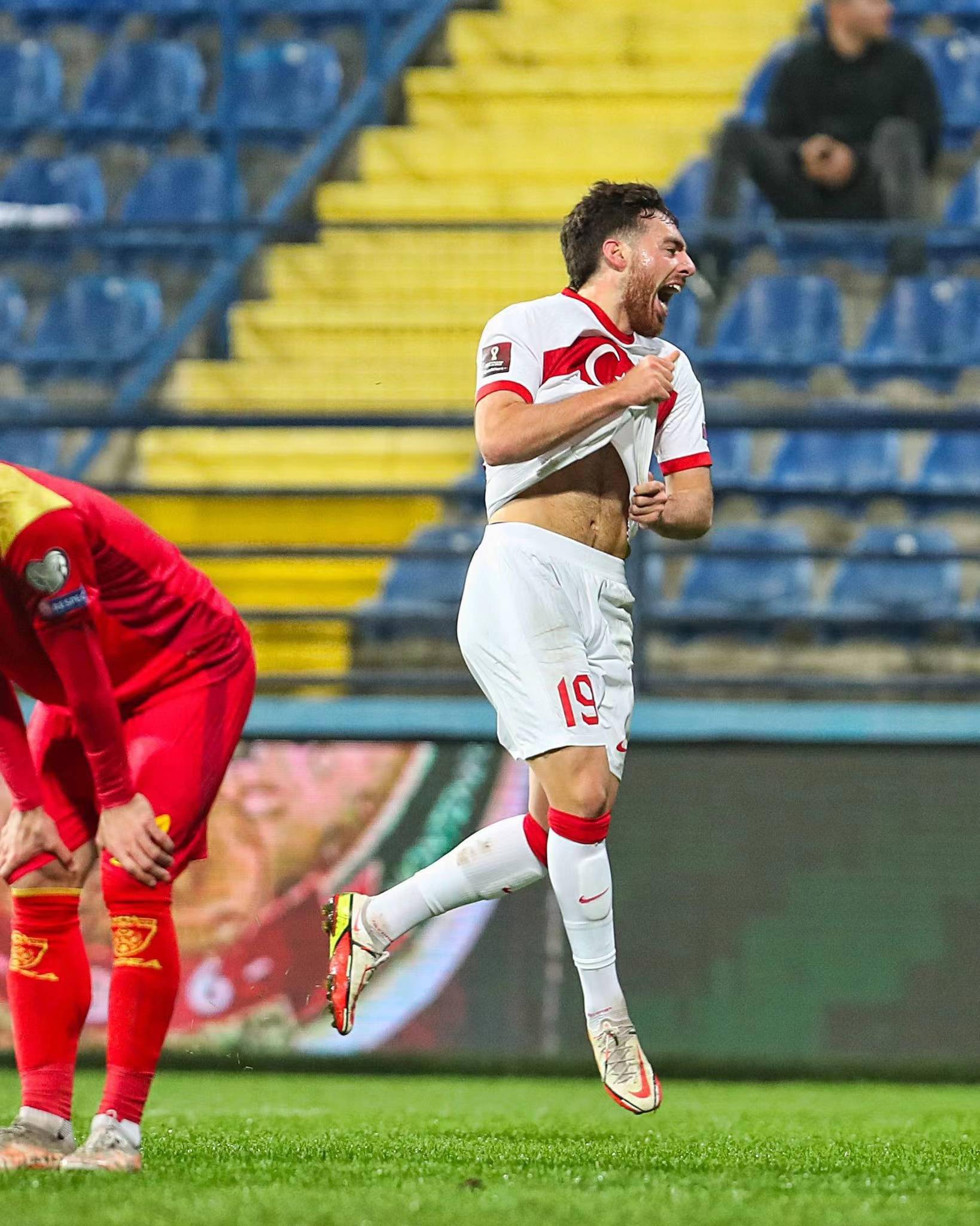 阿联酋球队惊险逆转，晋级下一轮