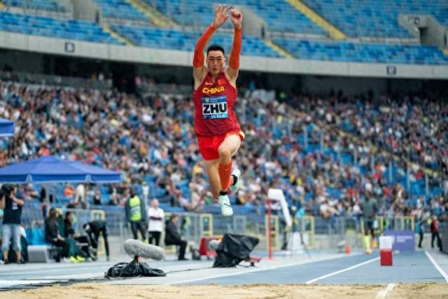 田径冠军秀出绝技，多项比赛金牌收入囊中的简单介绍