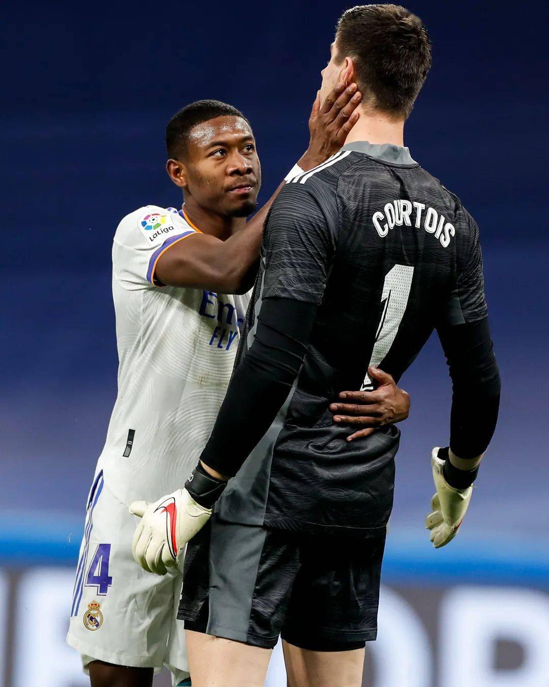 塞维利亚实力强劲，逆转胜利