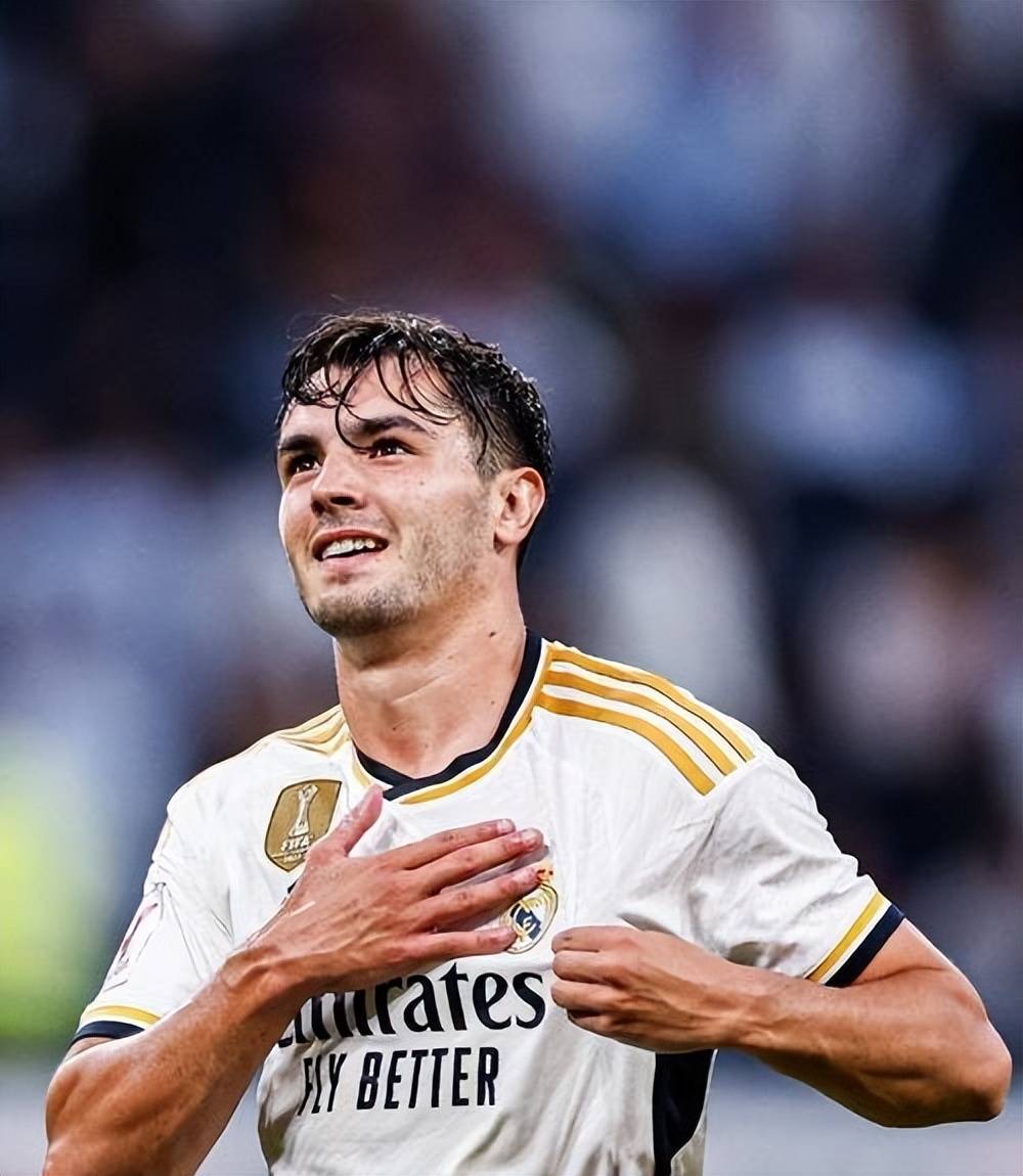 塞维利亚战胜，晋级之路一帆风顺的简单介绍