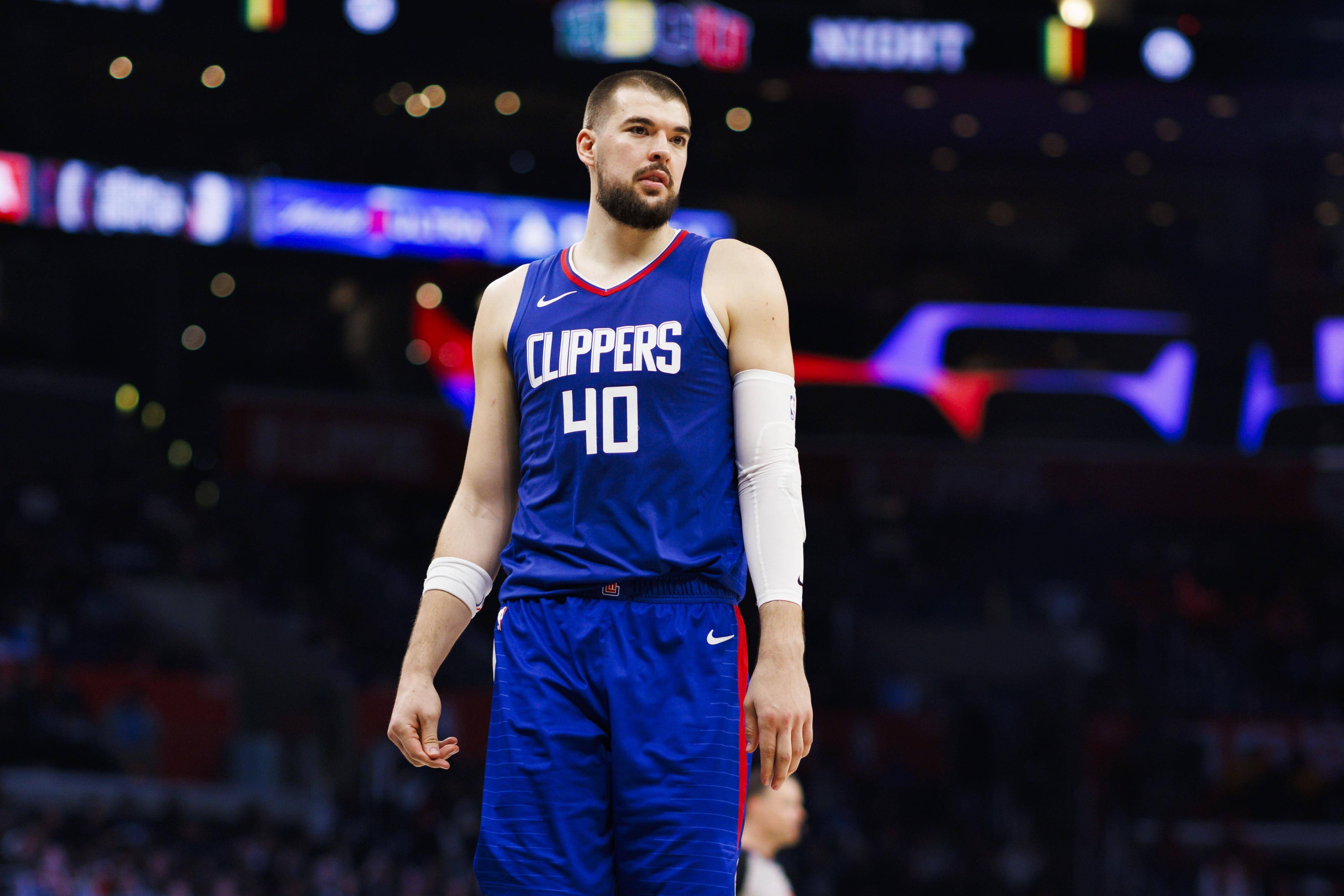 掘金队在全球篮球盛事中崭露头角