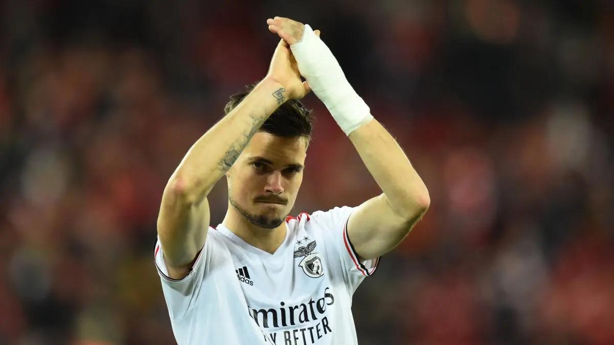 FB体育网页版-关于门兴格拉德巴赫失球不断，面临防守危机！的信息