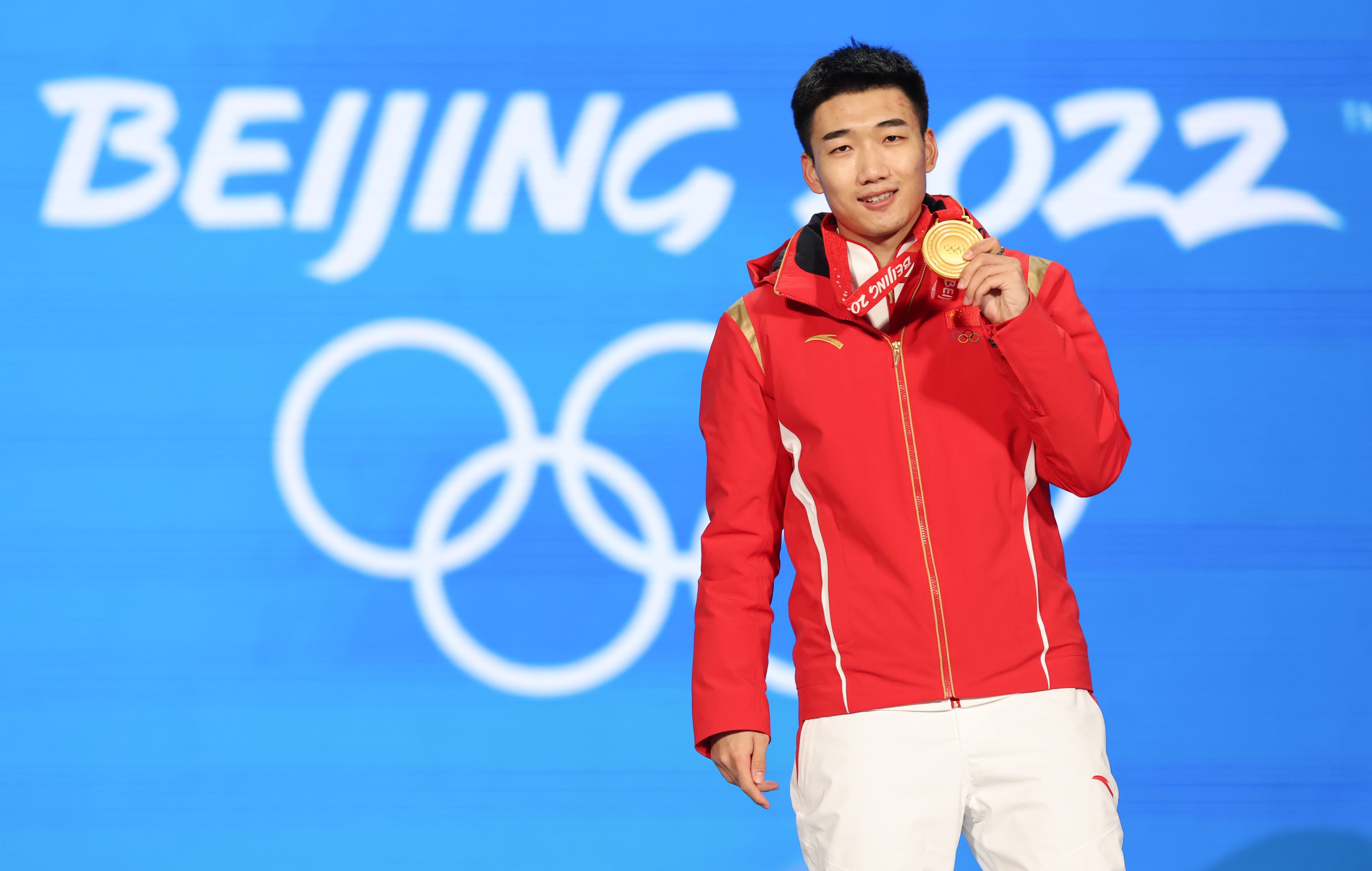 拳击选手风采依旧,金牌梦想终现的简单介绍 拳击选手风采依旧,金牌梦想终现的简单介绍