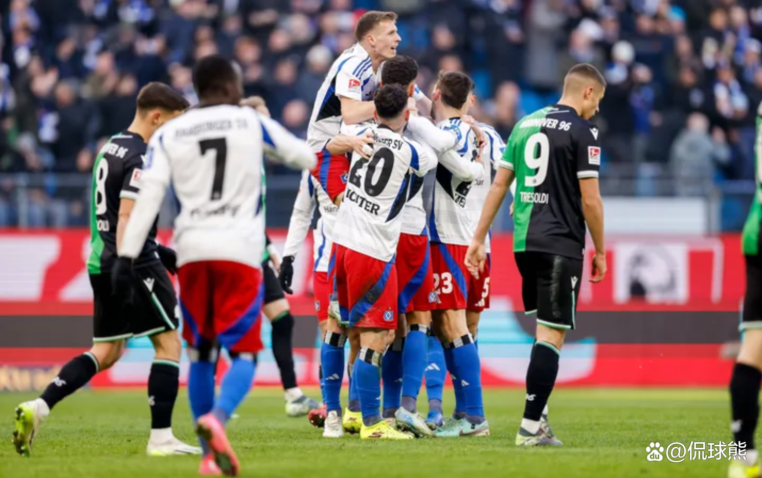 汉堡中场组织出色,助球队获得关键胜利 汉堡中场组织出色,助球队获得关键胜利