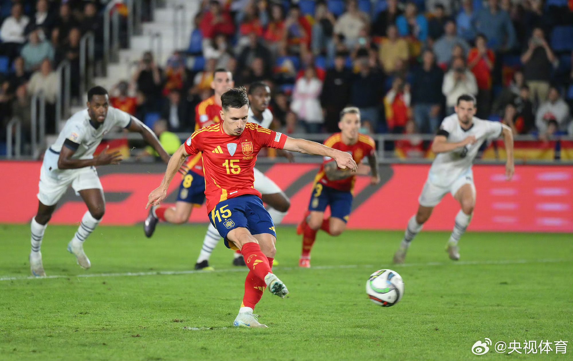 欧国联资格赛：希腊队遭遇困难