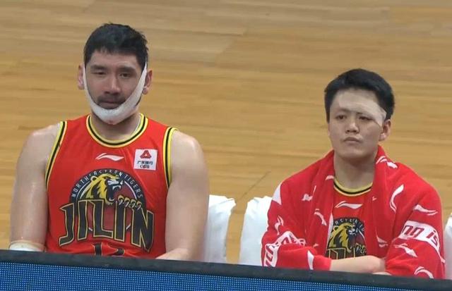 黄衣军团主场不敌对手，遗憾失利的简单介绍