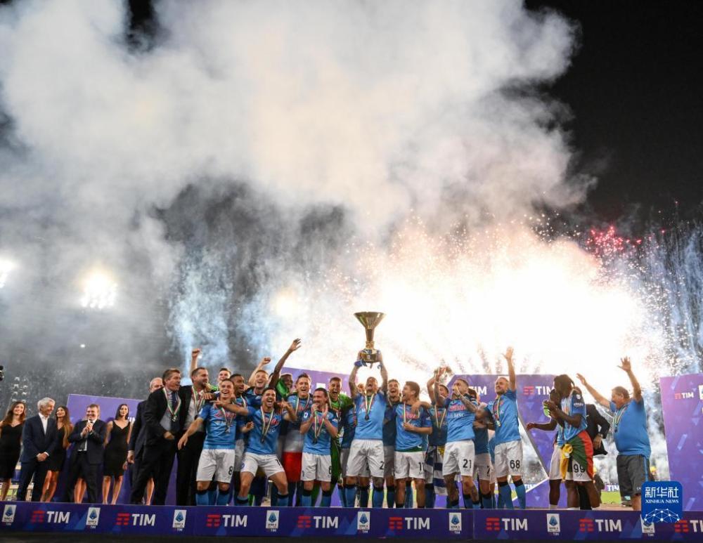 FB体育注册网址-那不勒斯主场大胜桑普多利亚，升至第四名