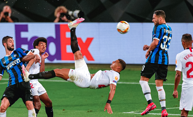 萨斯如愿击败塞维利亚，取得胜利