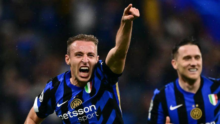 FB体育-国际米兰主场惨败，球队危险形势引发担忧