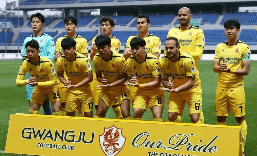 瓦拉多利德客场大胜，稳坐积分榜中游位置的简单介绍