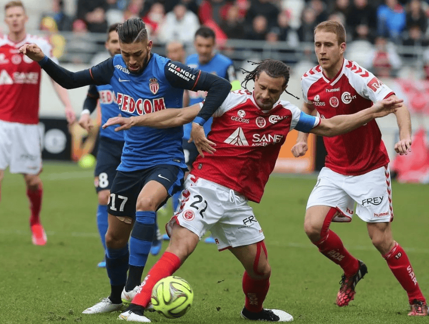 尼斯主场不敌蒙彼利埃，连败遭遇发