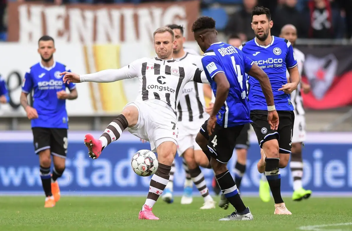 柏林赫塔连续不败，成为黑马球队的简单介绍