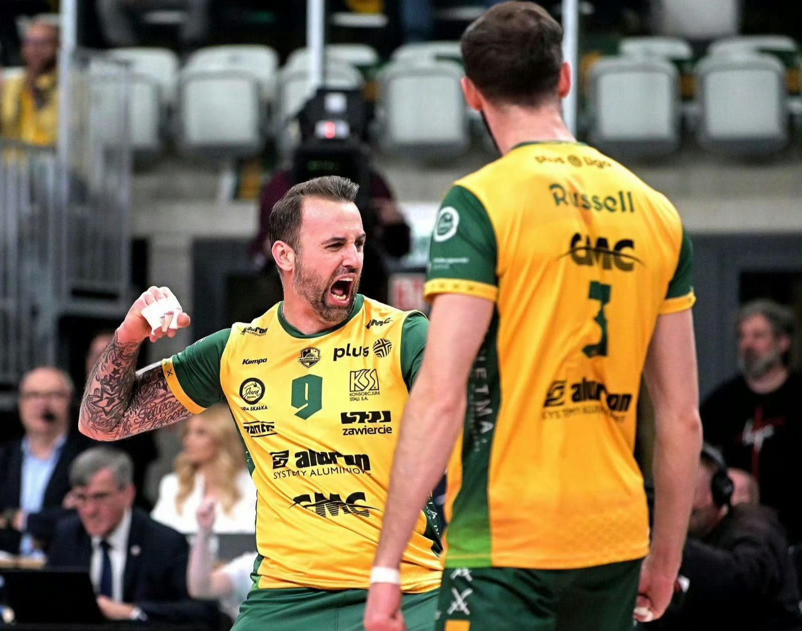 FB体育在线-波兰化解挑战，凭罗伯特杀入淘汰赛