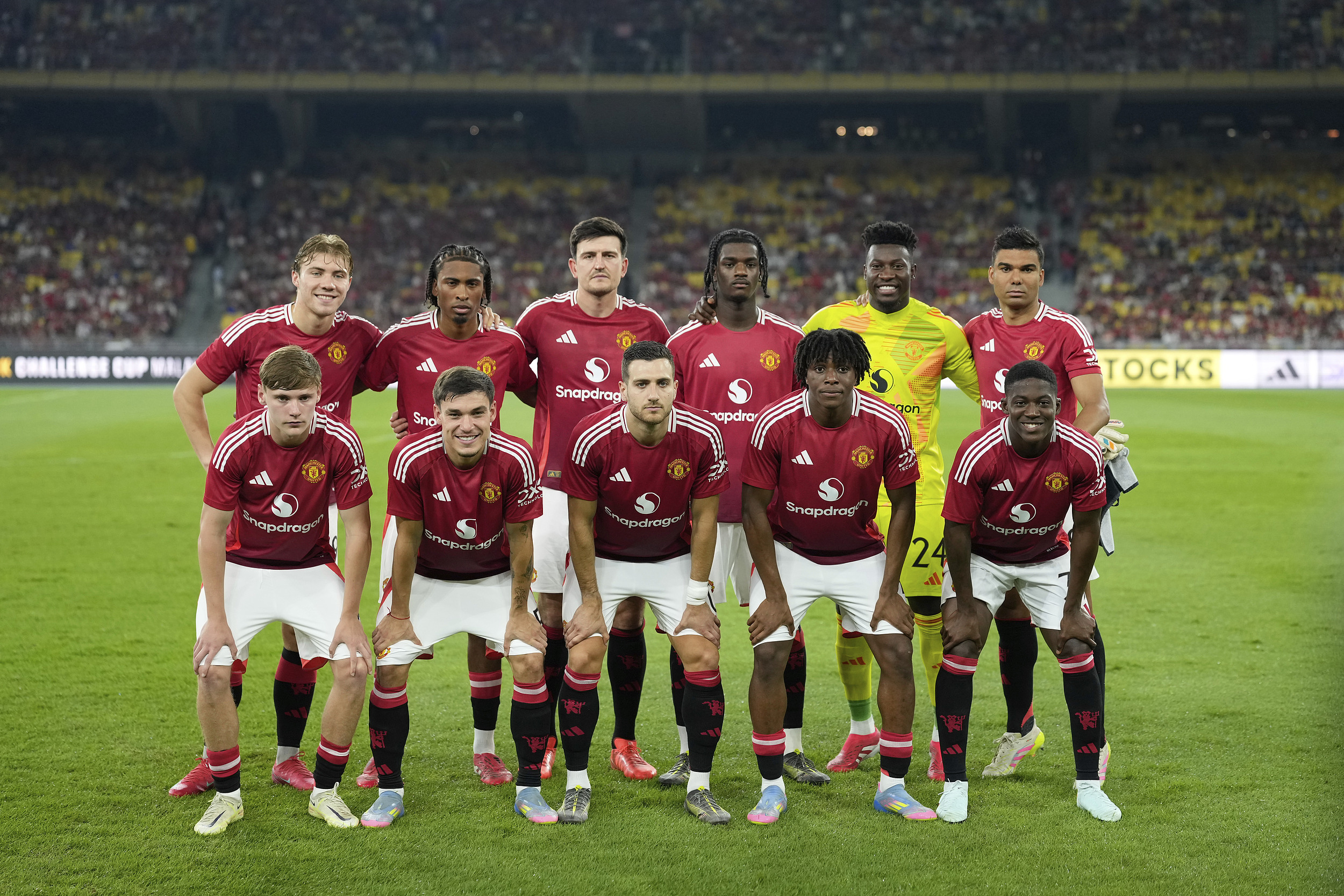 包含红魔会师曼联对阵曼城，英国二雄决战的词条