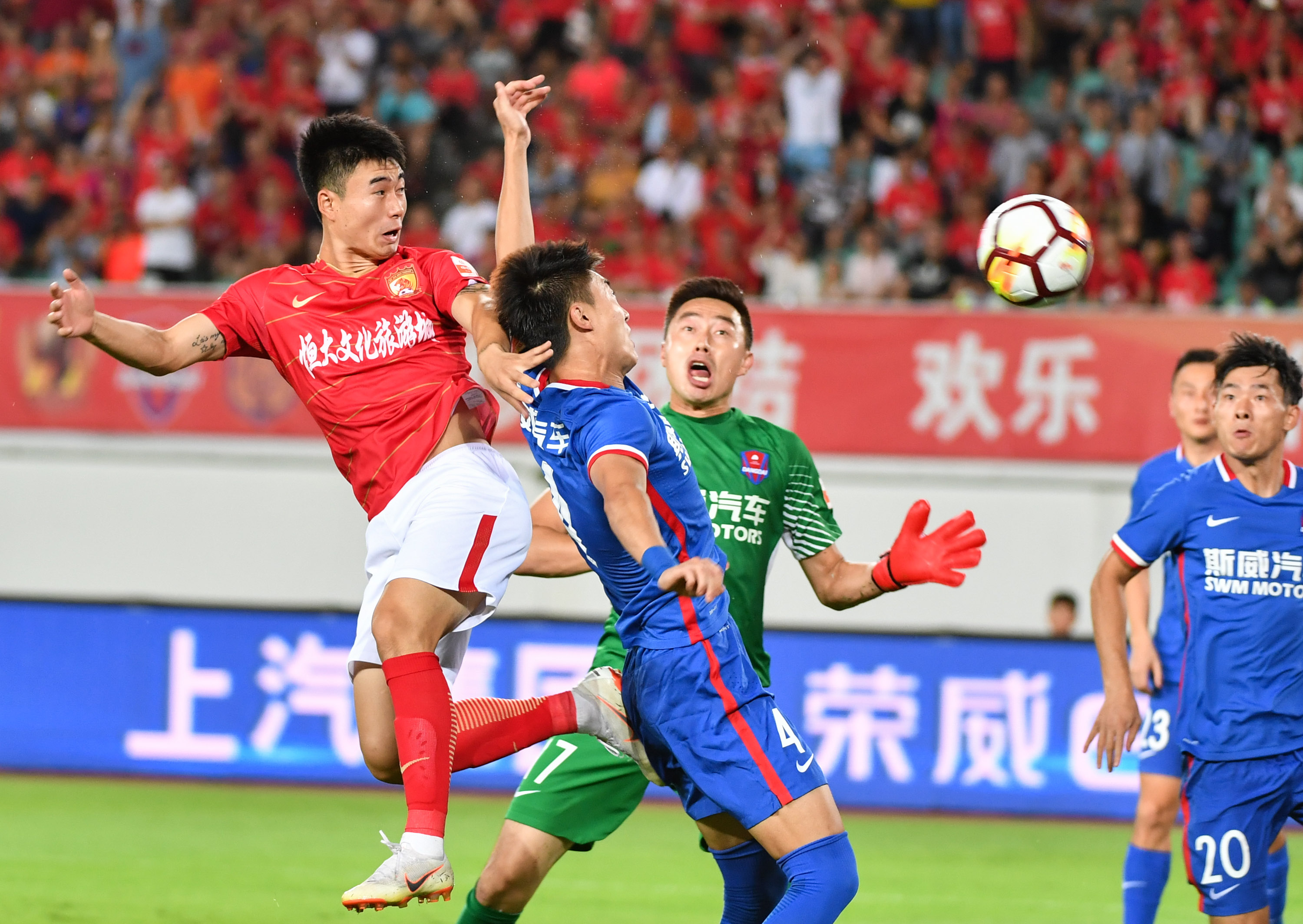 FB体育在线-广州恒大2-1力帆，取前所未有的20连胜