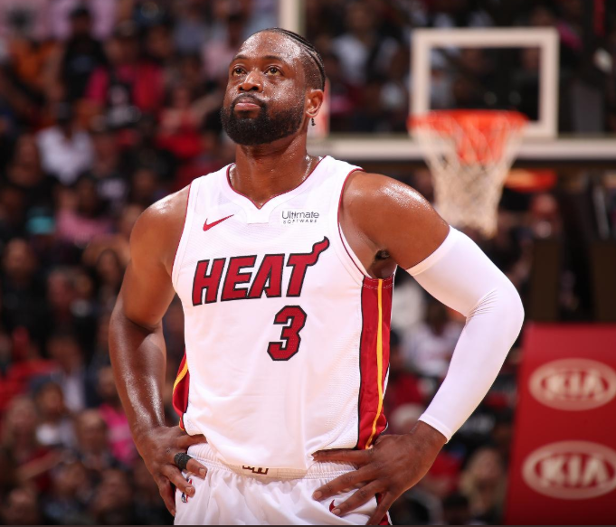 FBsports-热火战胜奇才，韦德伤退无碍球队收获三连胜