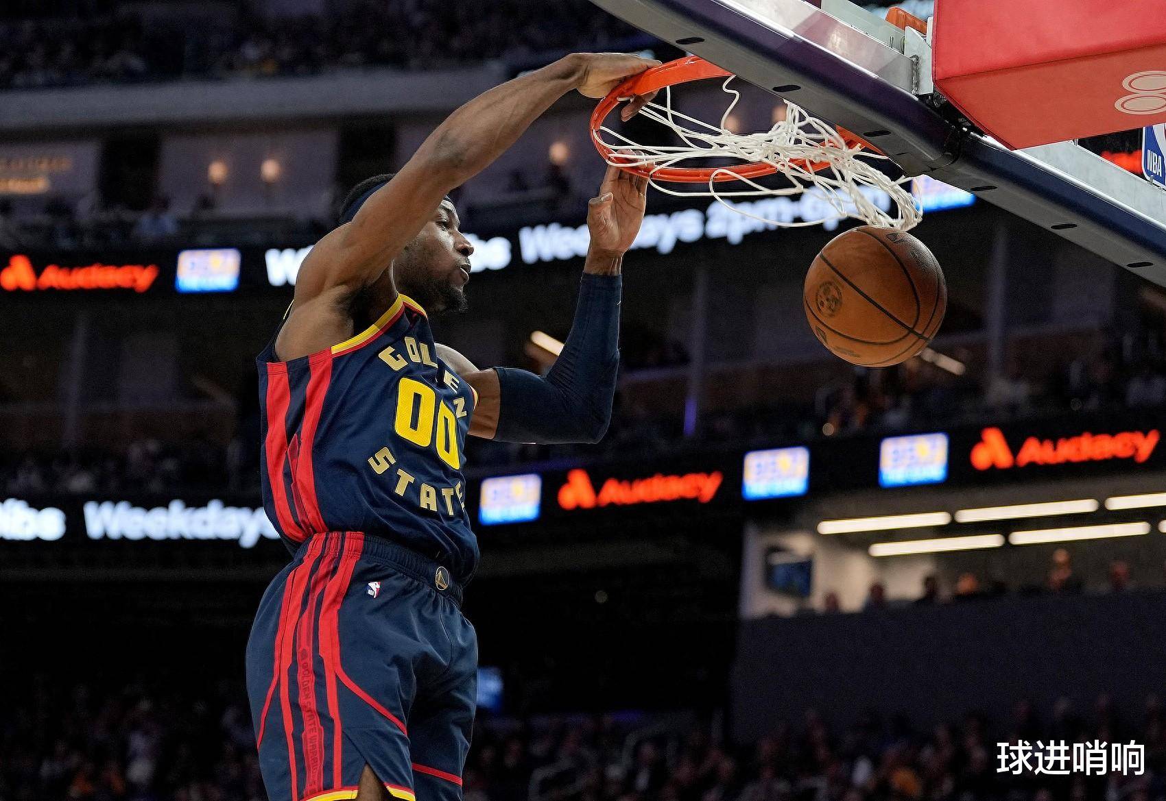 勇士主场险胜爵士，柯瑞大放异彩梦想家