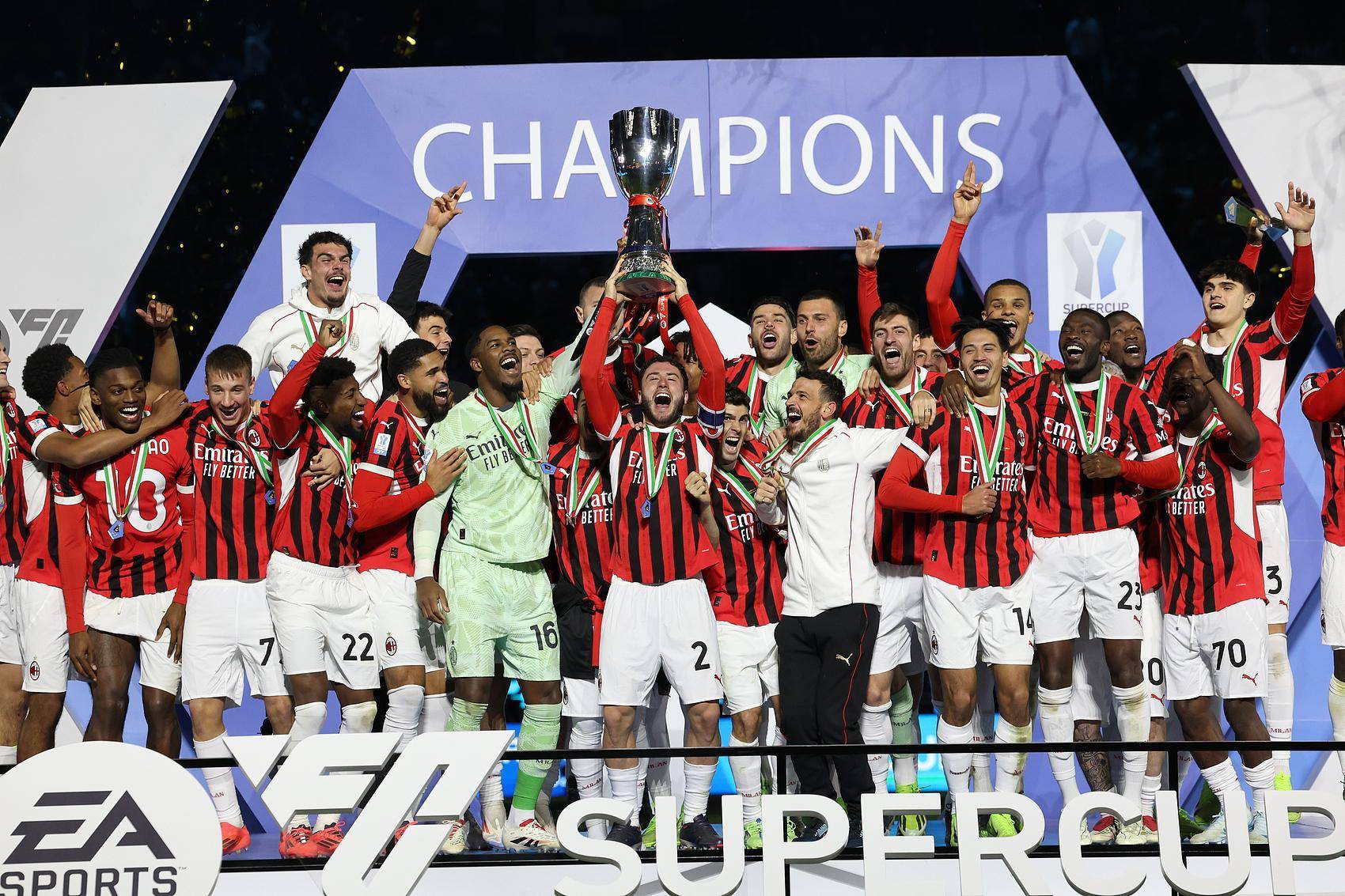 利物浦1-0战胜AC米兰，欧冠小组赛告捷