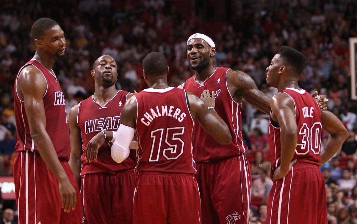 FB体育注册网址-灰熊客场逆转黄蜂，取得五连胜